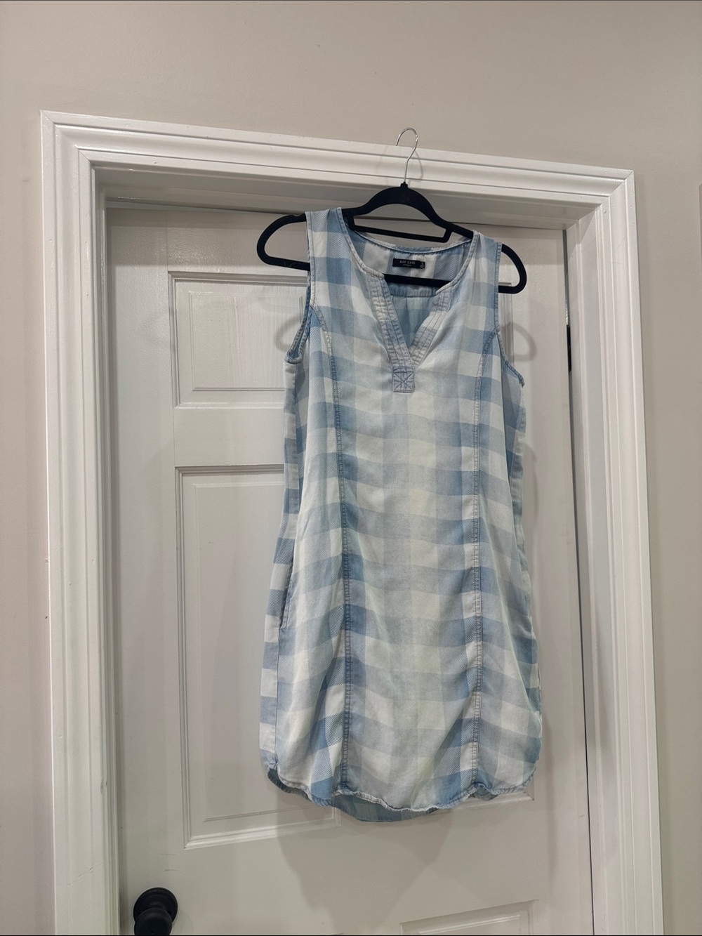 Max Jeans sleeveless plaid chambray dress